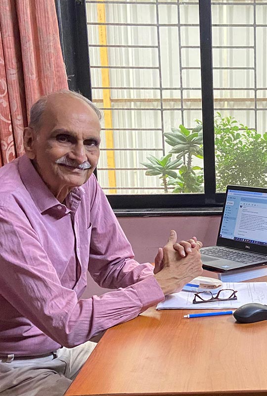 Professor Vijay Shahane - Mobile Banner